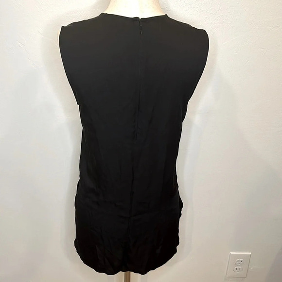 THEORY 100% SILK PEPLUM TOP - Picture 5 of 7